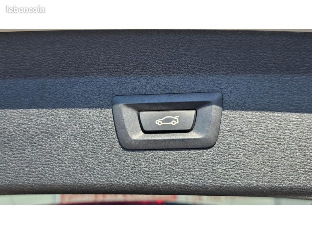 BMW X1 Advantage sDrive 16dA + Sieges avant chauffants + Carplay + Vitrage teinté (image 22)
