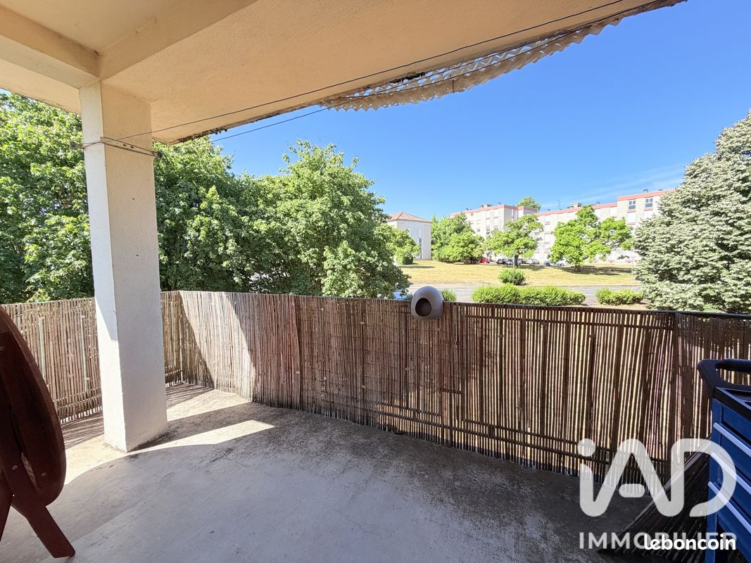 Appartement 3 pièces 56 m² · à Bourbon-Lancy · 56 m² · 54 000 €