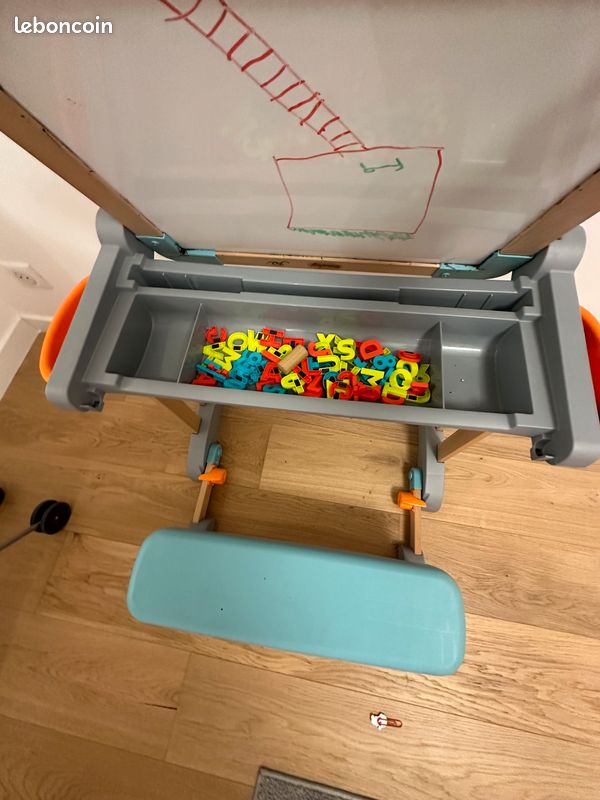 Bureau enfant pédagogique (image 2)