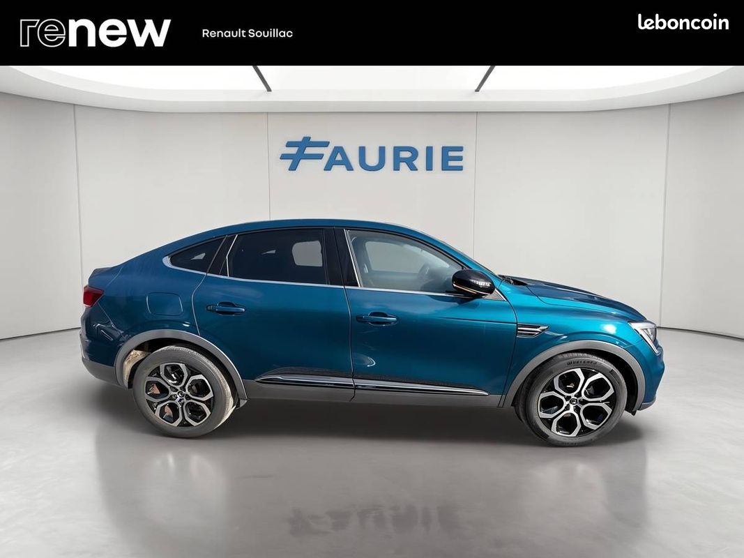 RENAULT Arkana E-Tech 145 - 21B Intens (image 4)