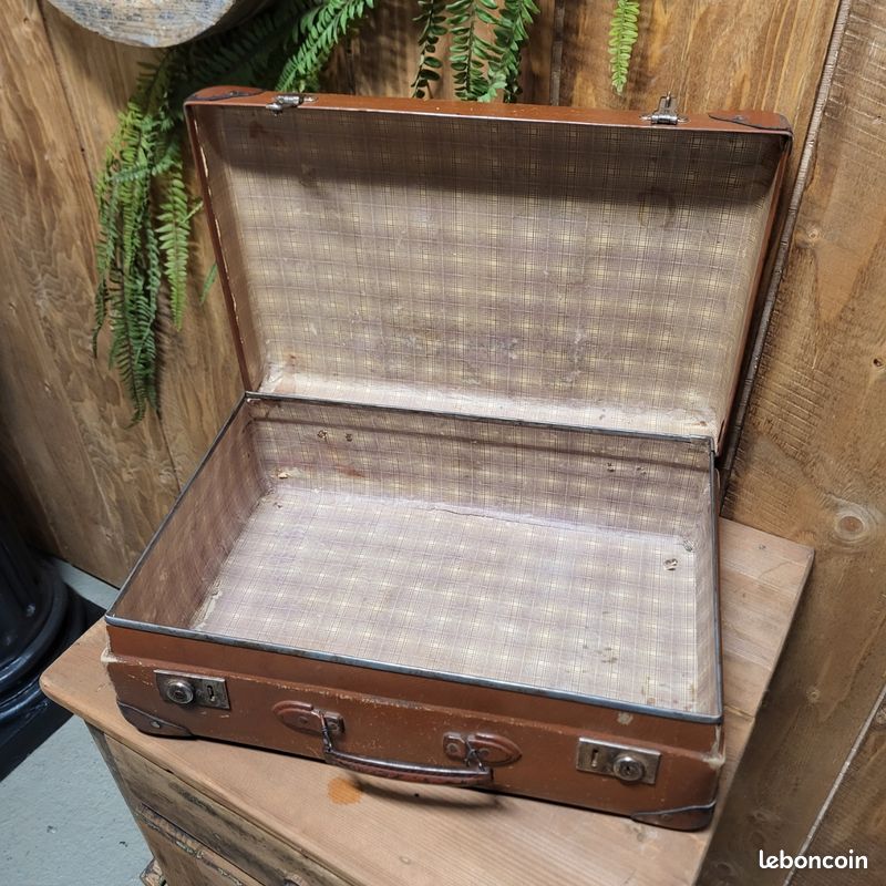 ANCIENNE PETITE VALISE malette en cuir 26 x 15 x 16 cm EUR 15,00 - FR
