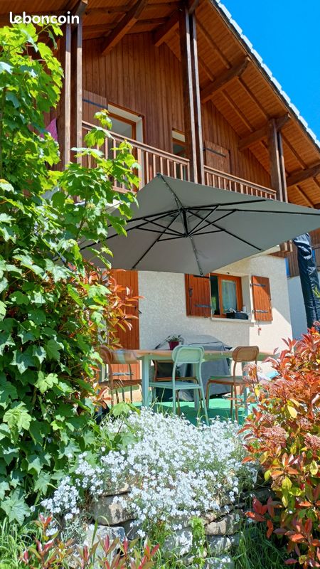 Maison 4 pièces 100 m² · à Ubaye-Serre-Ponçon · 100 m² · 900 €/mois