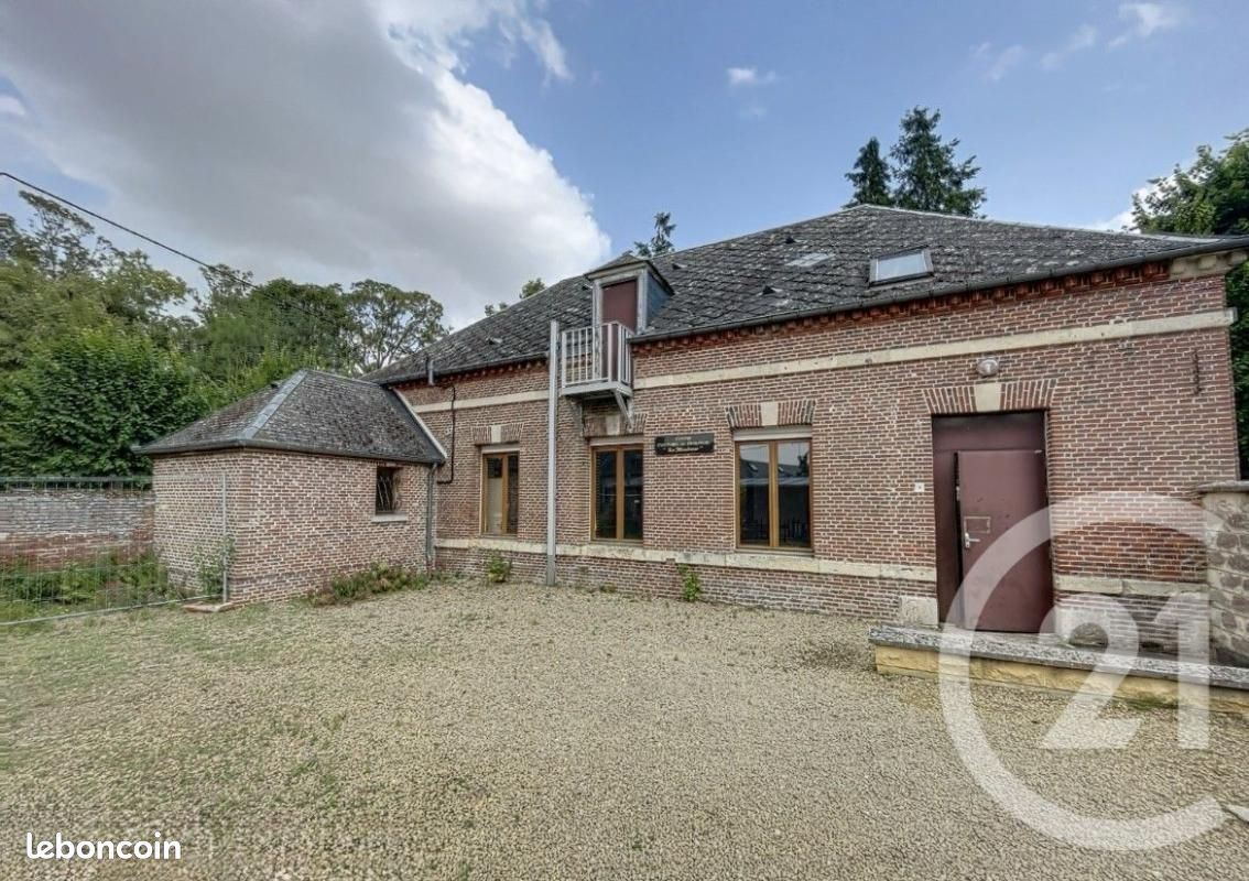 Maison 5 pièces 168 m² · à Maignelay-Montigny · 168 m² · 155 000 €