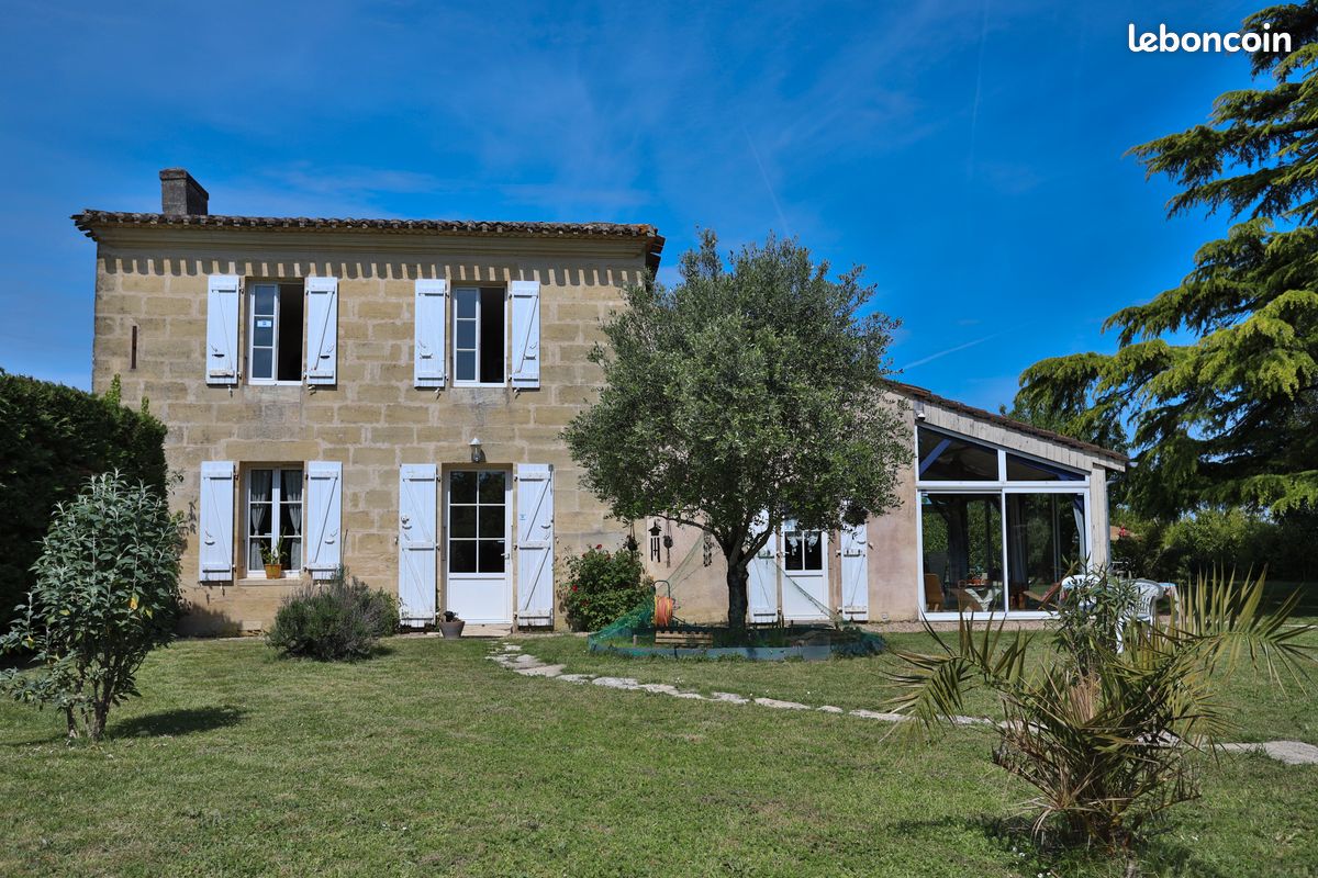 Maison 7 pièces 140 m² · à Saint-Émilion · 140 m² · 395 000 €