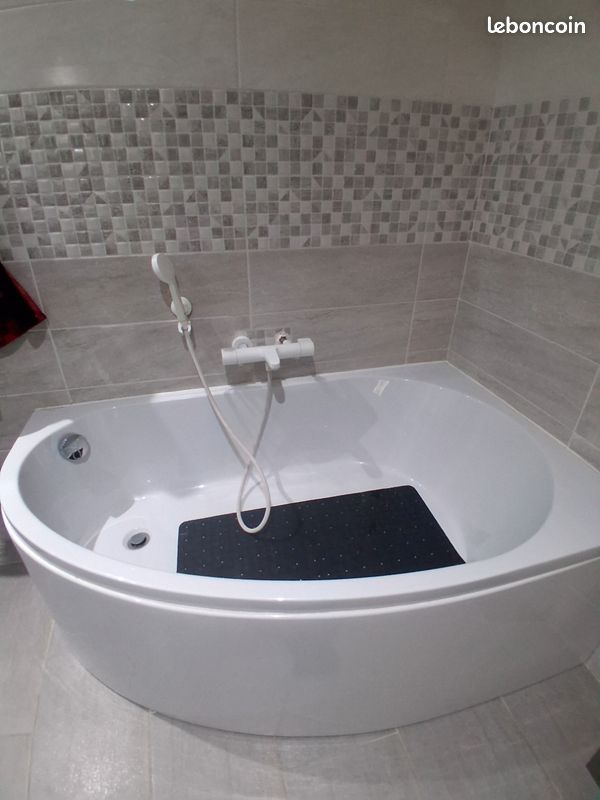Bagnoire asymetrique (image 2)