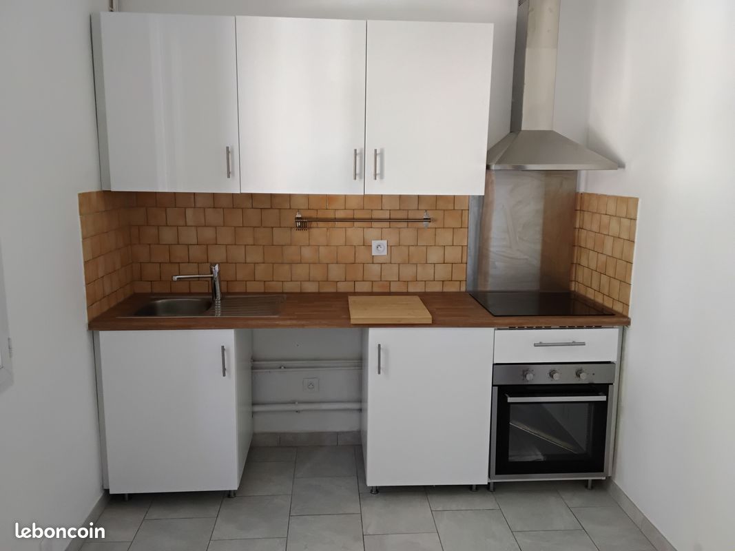 Appartement 2 pièces 46 m² · à Toulon · 46 m² · 620 €/mois