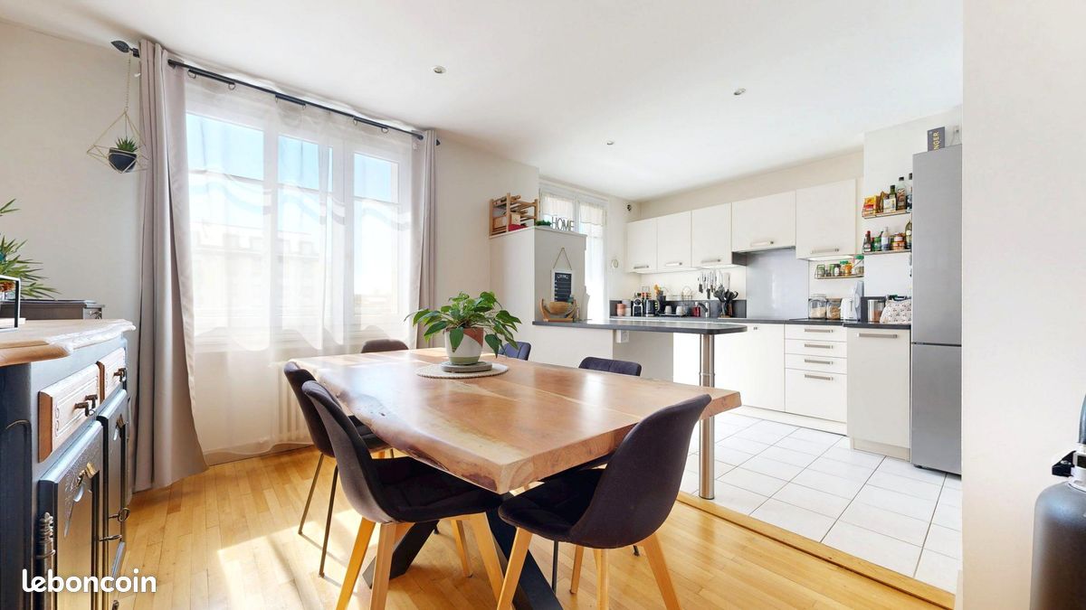 Appartement 3 pièces 73 m² · à Villeurbanne · 73 m² · 240 000 €