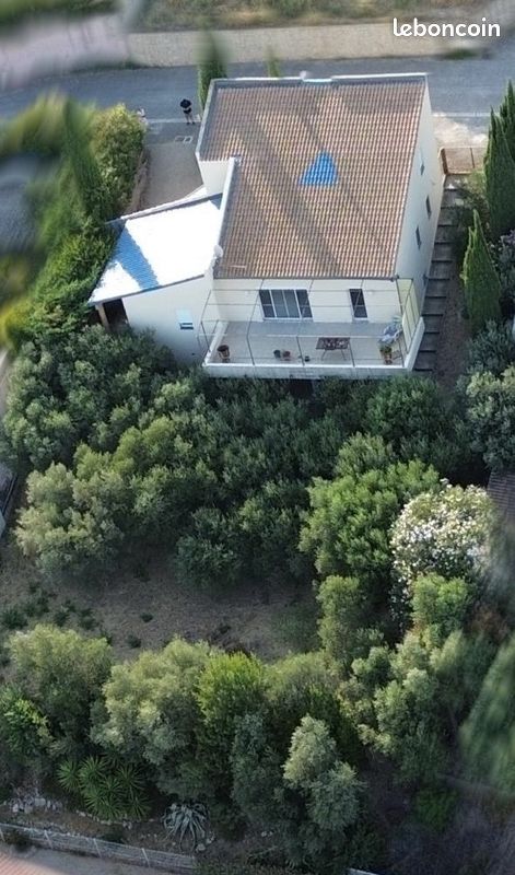 Maison 8 pièces 190 m² · à Bellegarde · 190 m² · 478 000 €