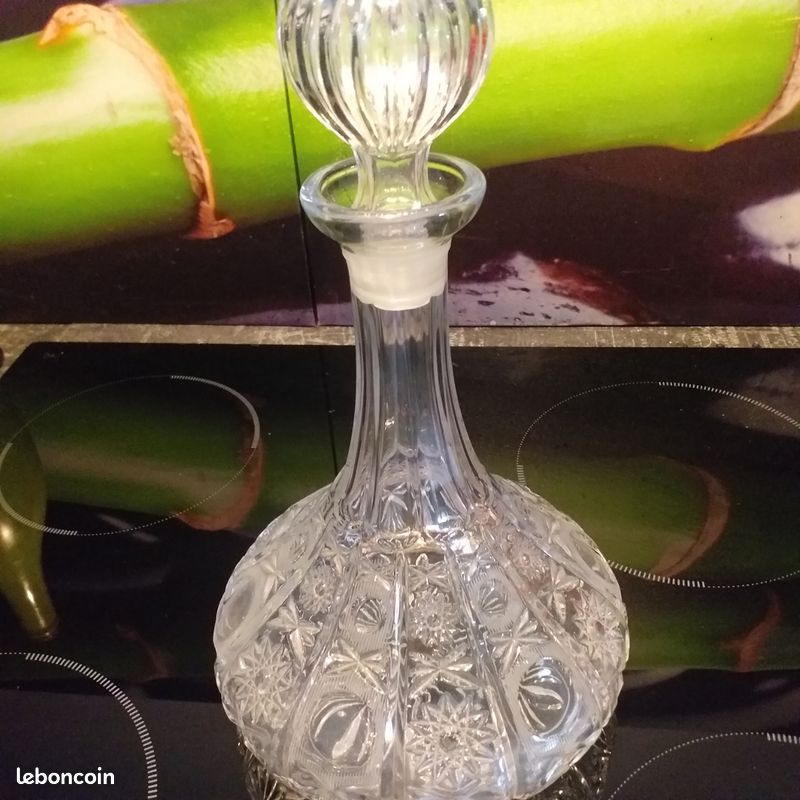Carafe en cristal (image 1)