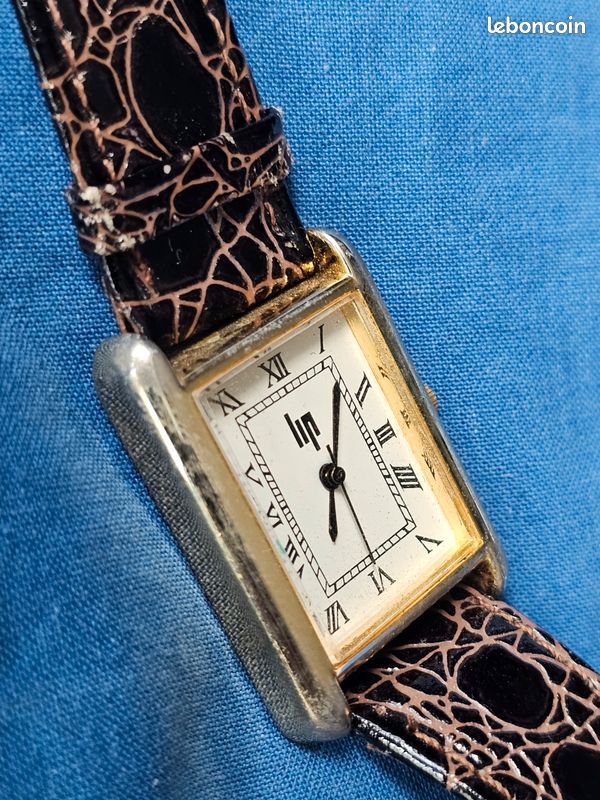 MONTRE LIP ANCIEN CADRAN DIAM.. 26.60 mm