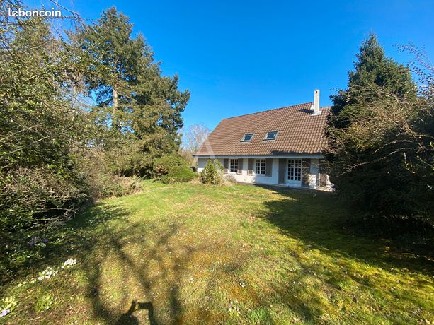 Maison 8 pièces 180 m²