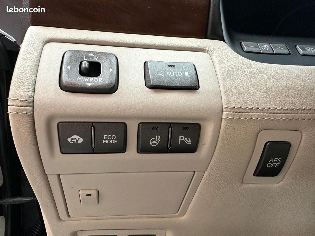 LEXUS LS 600h L - BV E-CVT 600H Pack Président PHASE 2 (image 14)