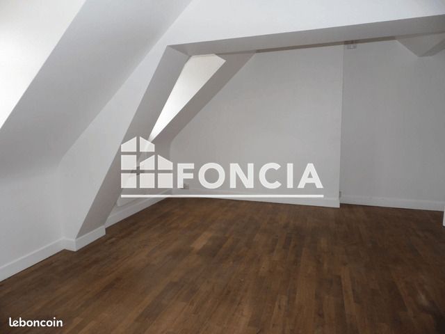 Appartement 1 pièce 23 m² · à Bourgueil · 23 m² · 347 €