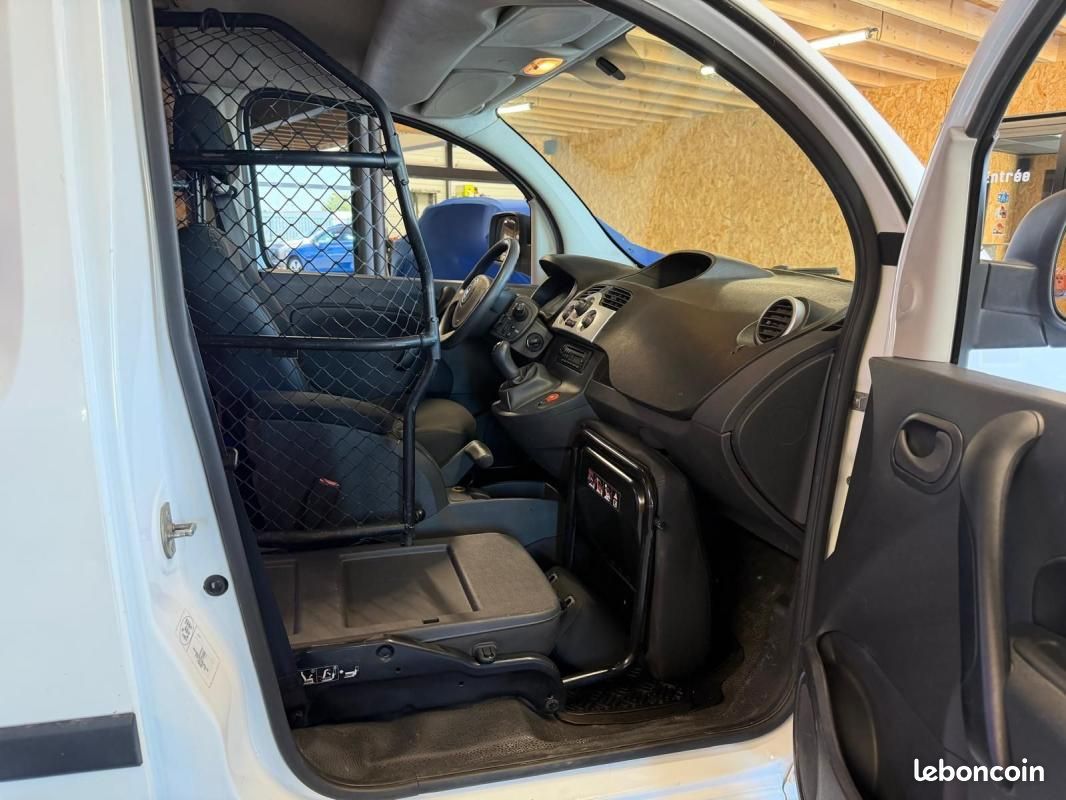 Renault Kangoo 1.5 DCI 85 COMPACT (image 20)