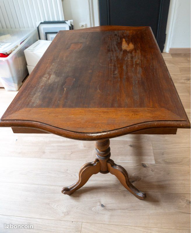 Table en bois (image 3)