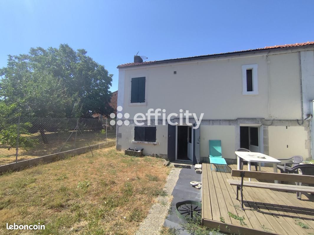 Maison 3 pièces 64 m² · à Saintes · 64 m² · 148 400 €