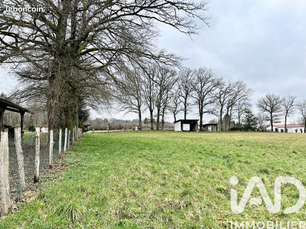 Terrain 4878 m² Champsac