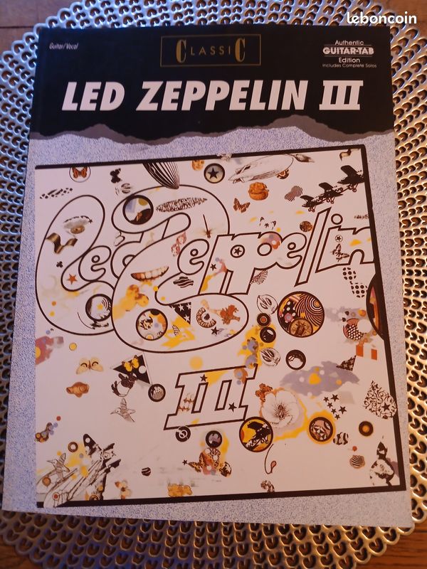 Livre partitions LED ZEPPELIN III (image 1)