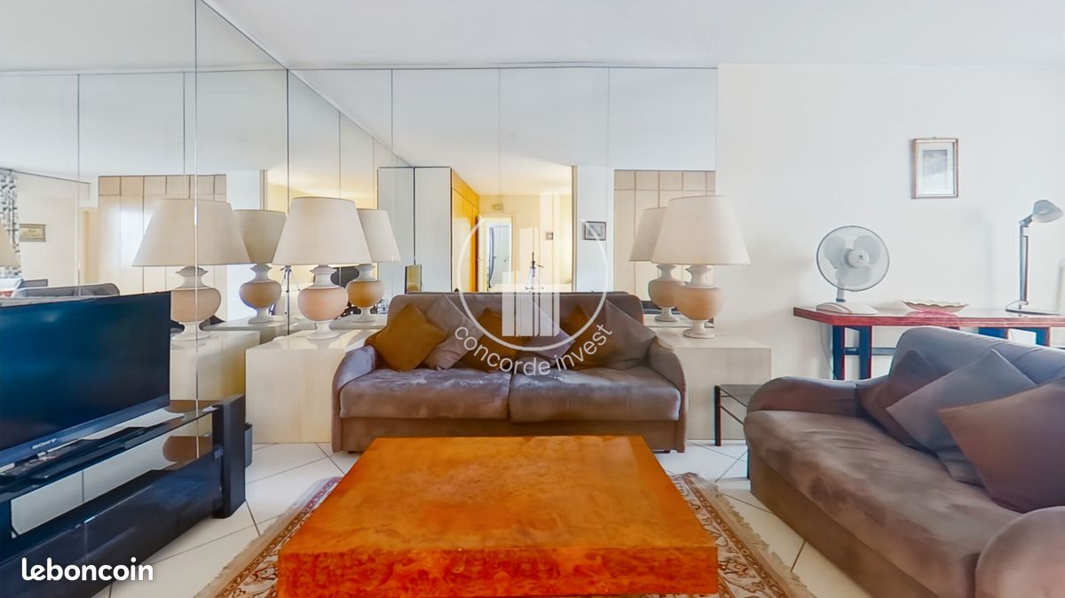 Appartement 2 pièces 51 m² · à Paris · 51 m² · 690 000 €