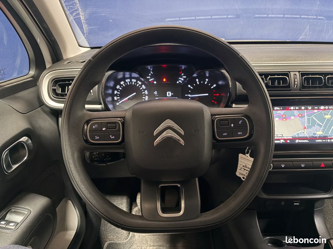 Citroen C3 Feel 82 ch - Origine France - Courroie effectuée - Radars de recul - GPS (image 8)