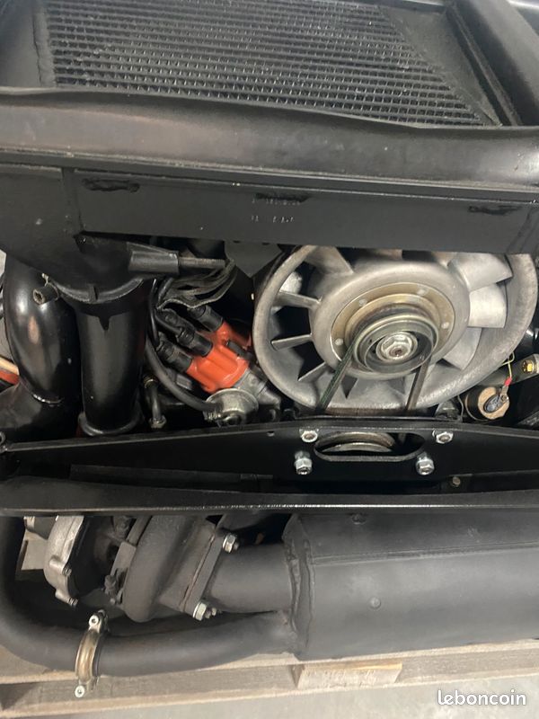 Moteur Porsche 911 turbo (image 2)