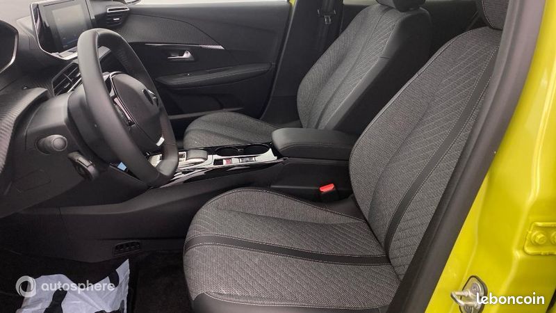 Peugeot 208 e-208 136ch E-Style (image 12)