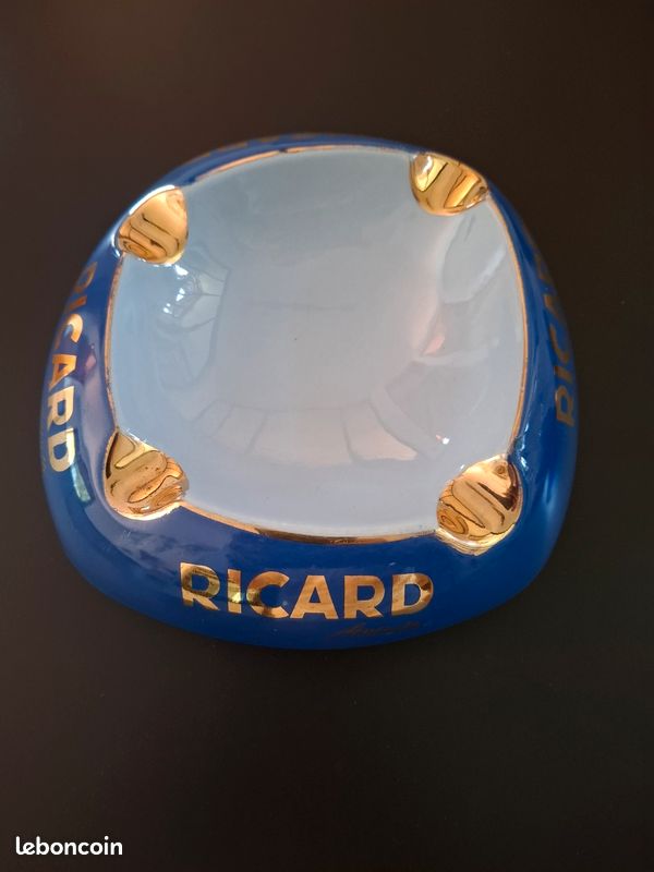 Cendrier publicitaire Ricard (image 1)