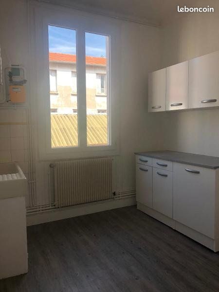 Appartement 3 pièces 63 m² · à Saint-Étienne · 63 m² · 520 €/mois