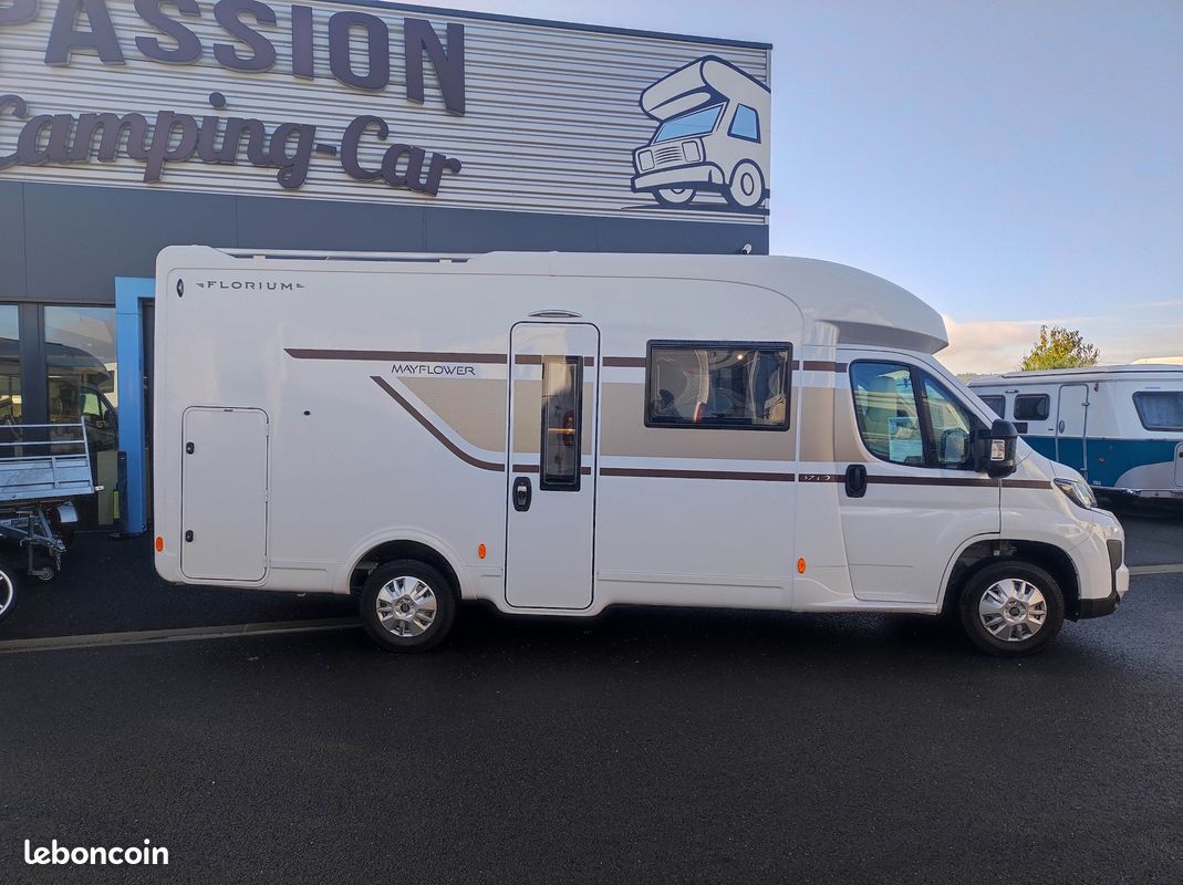 đïž Camping-car ProfilĂ© FLORIUM MAYFLOWER 67LO Maxi Salon đïžđ (image 2)