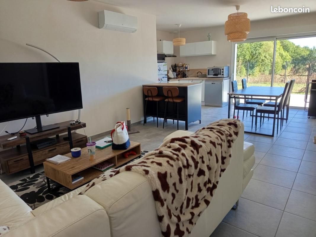 Maison 4 pièces 77 m² · à Sainte-Foy · 77 m² · 990 €/mois