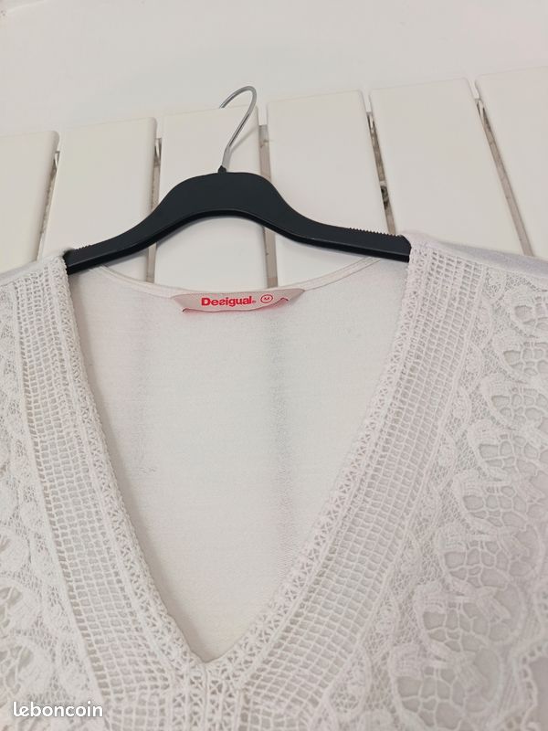 Tunique blanche Desigual taille M (image 3)