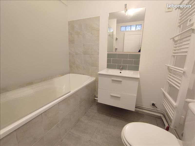 Maison de ville 4 pièces 66 m² - Sainte-Foy-la-Grande 33220 (image principale 4)