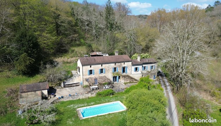 Maison 6 pièces 143 m²