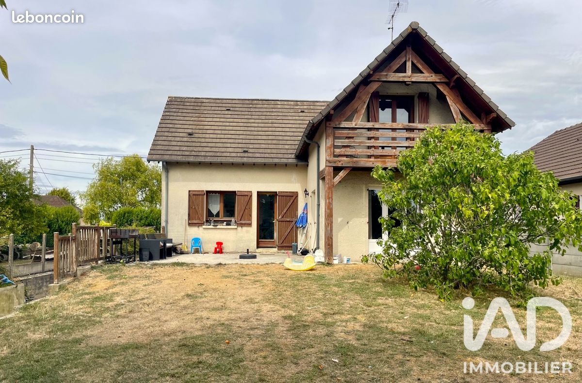 Maison 5 pièces 110 m² · à Pars-lès-Romilly · 110 m² · 150 000 €