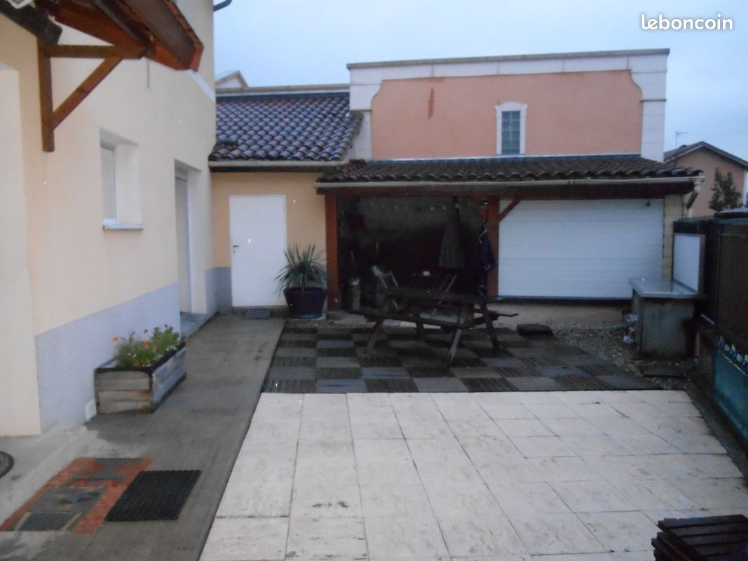 Maison 3 pièces 86 m² · à Satolas-et-Bonce · 86 m² · 870 €/mois