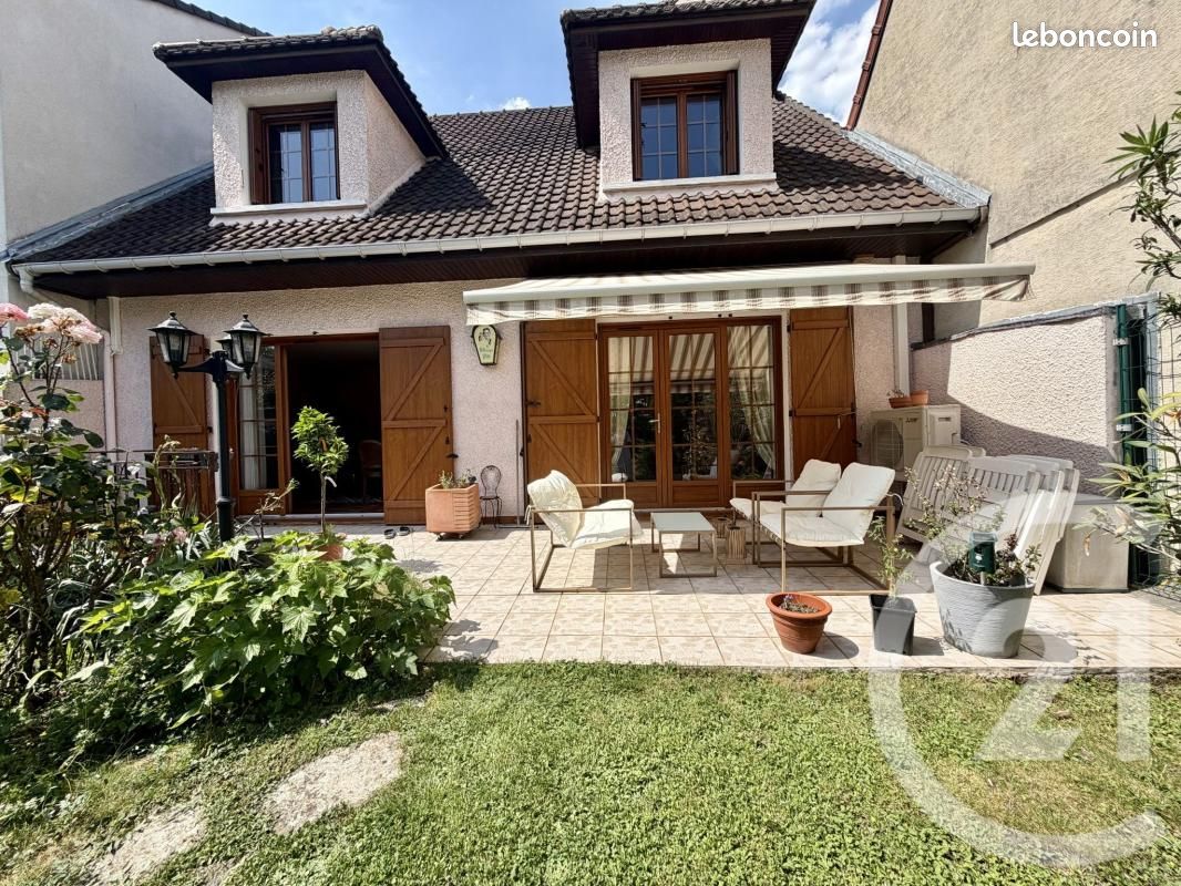Maison 6 pièces 153 m² · à Rosny-sous-Bois · 153 m² · 530 000 €