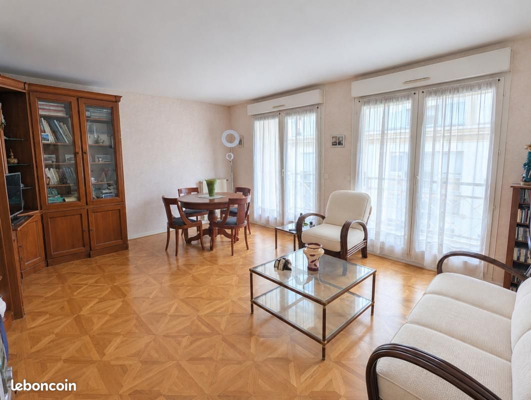 Appartement 3 pièces 69 m² · à Bussy-Saint-Georges · 69 m² · 281 000 €