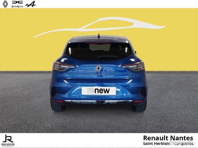 Renault Clio 1.6 E-Tech 145ch full hybrid Techno (image 6)