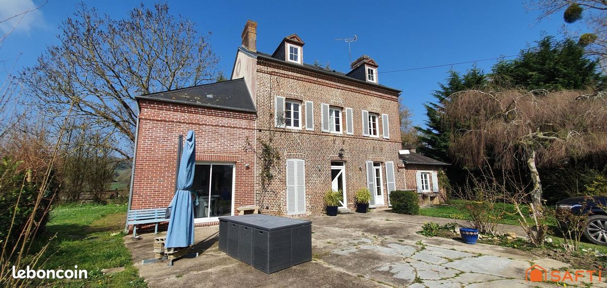 Maison 12 pièces 175 m² · à Pont-l'Évêque · 175 m² · 424 900 €