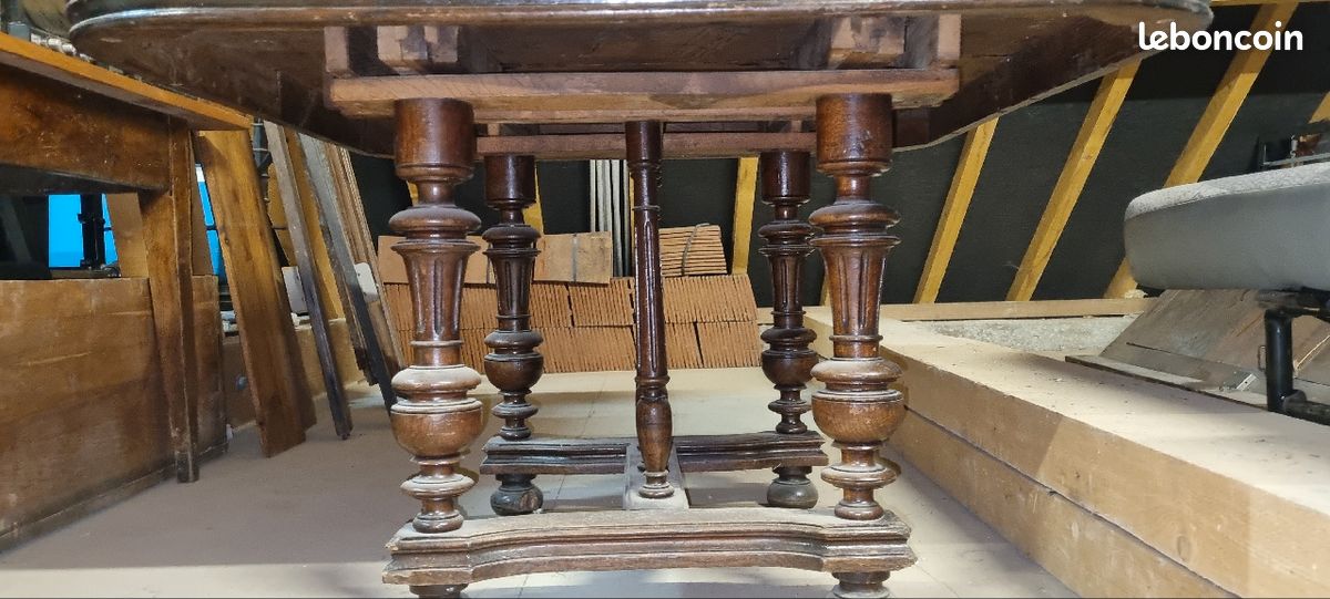 Table en bois (image 3)