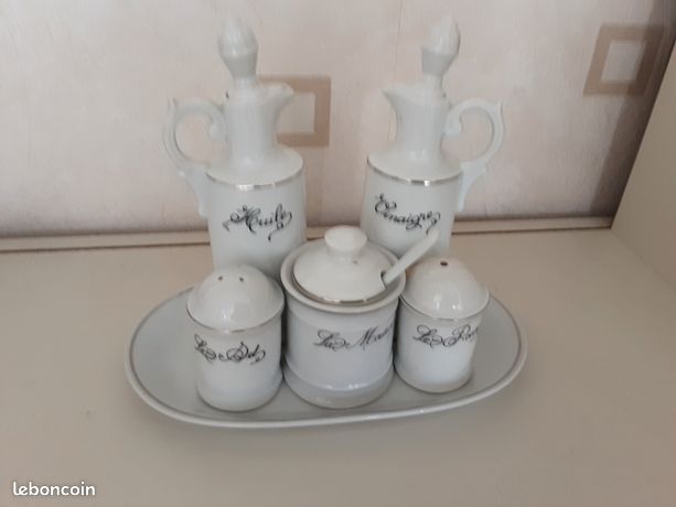Serviteur de table 1900, 5 bouteilles pour huile vinaigre moutarde et sel | Selency