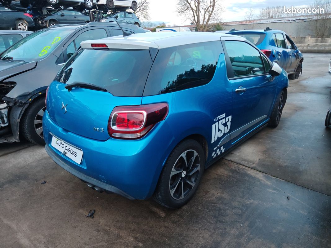 Ds3 accidentée (image 3)