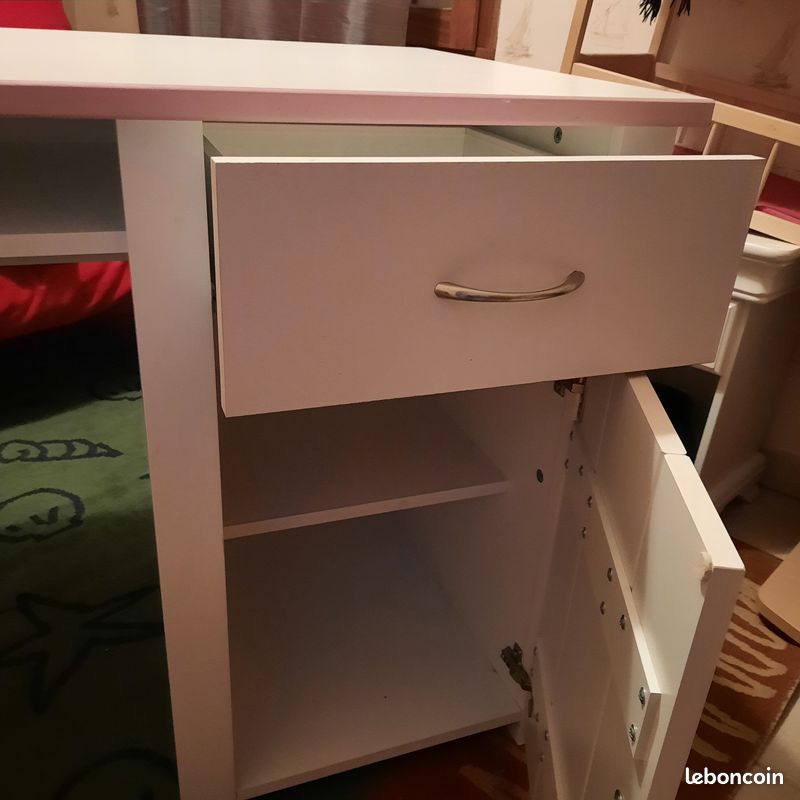 Cède bureau fille (image 2)