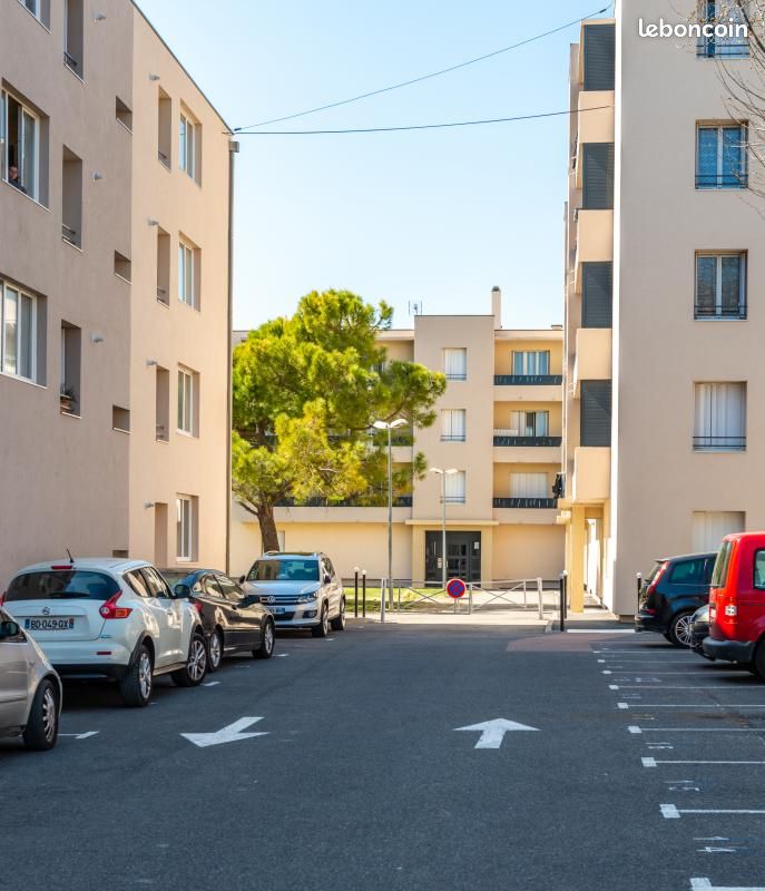 Appartement 3 pièces 69 m² · à Orange · 69 m² · 536 €