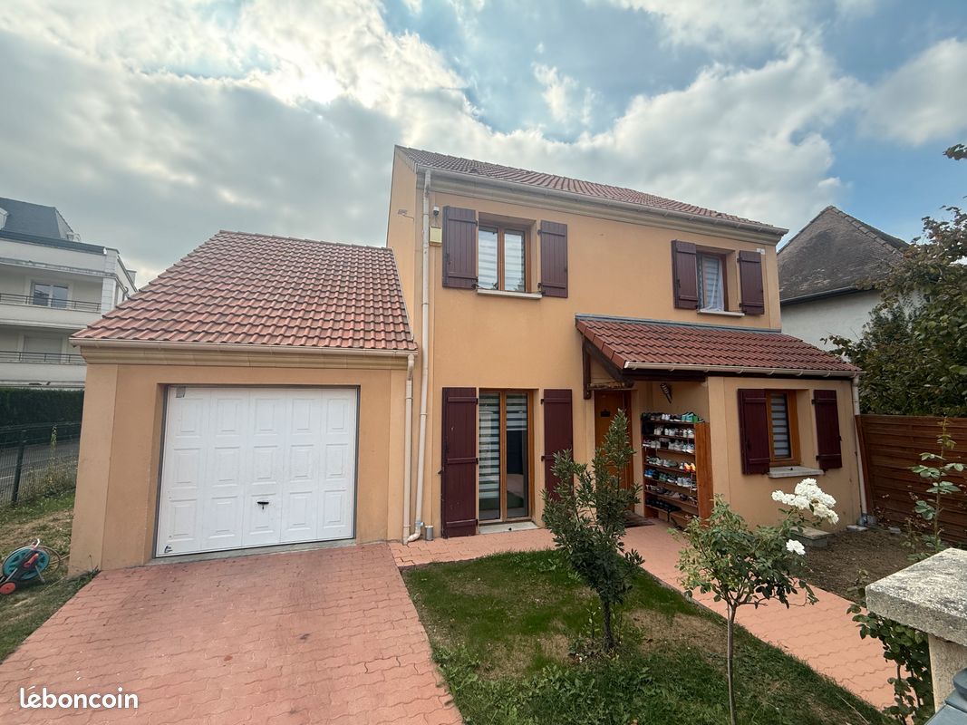Maison 6 pièces 106 m² · à Brétigny-sur-Orge · 106 m² · 355 000 €