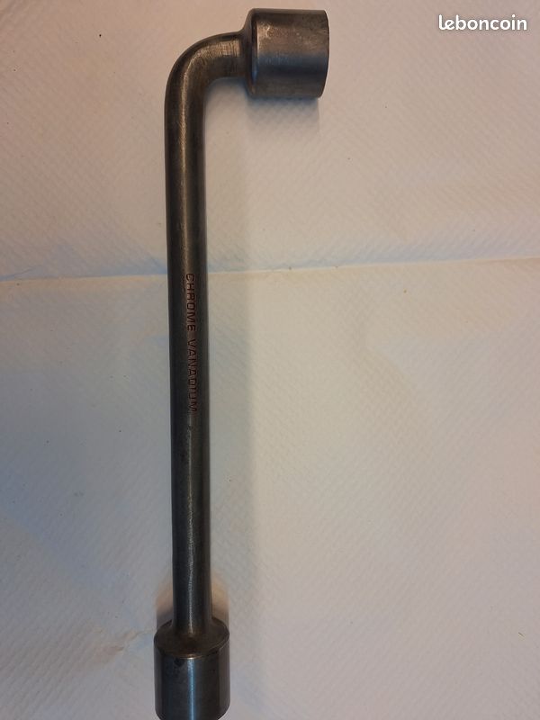 Clé à Pipe Facom 32 Mm – Pour Grosse Mécanique, Longueur 38 Cm, Sans Cliquet, état Correct