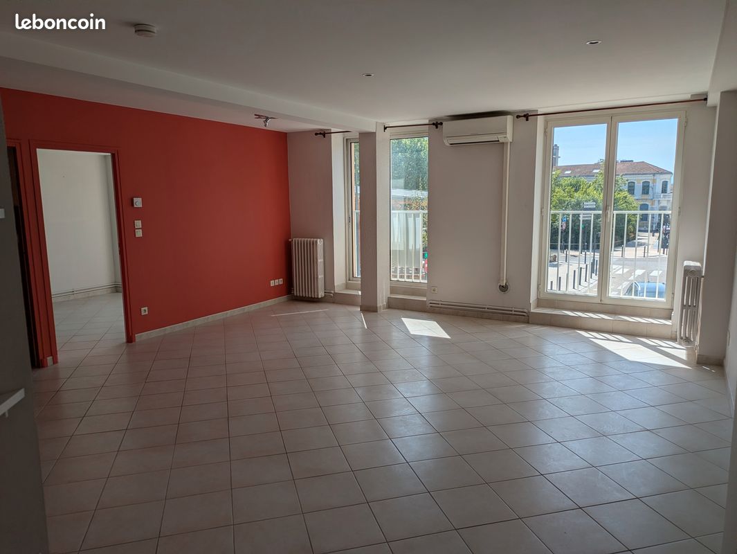 Appartement 2 pièces 57 m² · à Romans-sur-Isère · 57 m² · 695 €