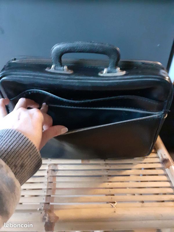 Sacoche cartable cuir noir vintage (année 60) (image 2)