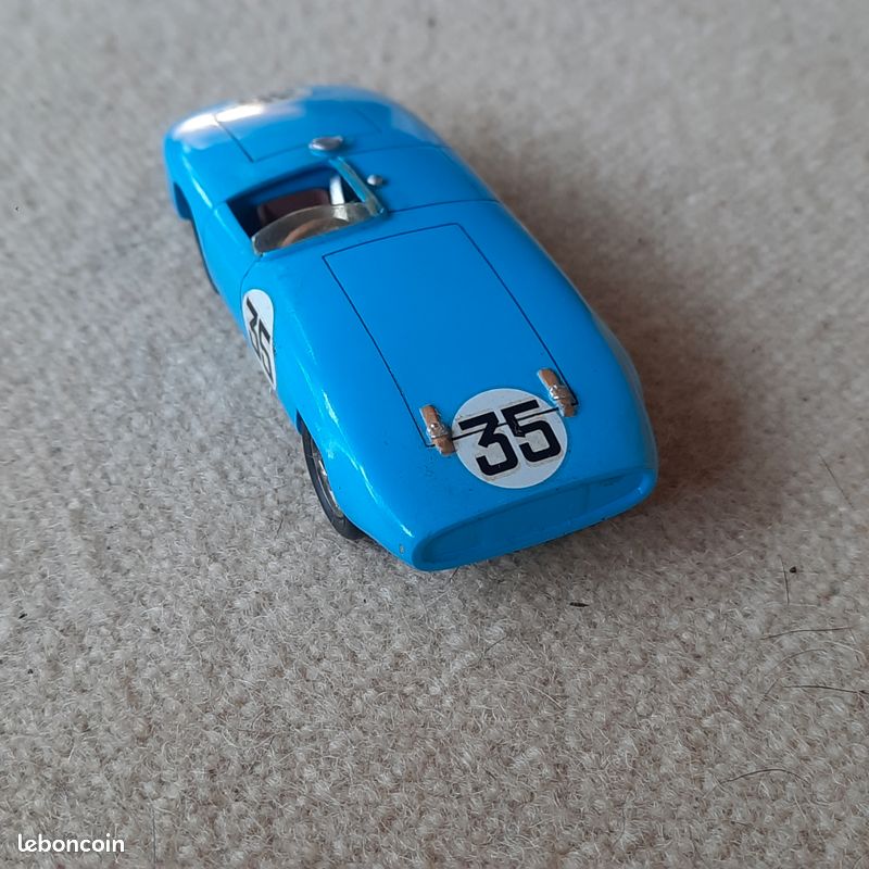Jaguar Type D Bleu Métallisé – Miniature Provence Moulage AP876 échelle 1/43 – Occasion