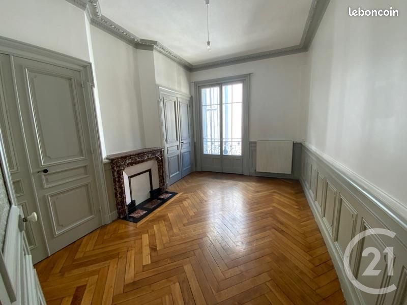 Appartement 2 pièces 60 m² · à Saint-Étienne · 60 m² · 480 €/mois